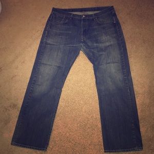 Men’s Levi 501 jeans